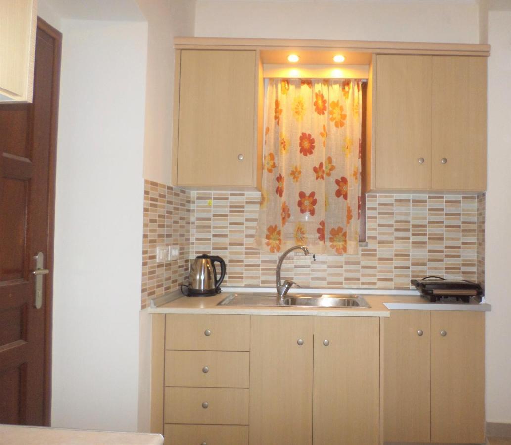Grandma'S House Apartment ซีมี ภายนอก รูปภาพ